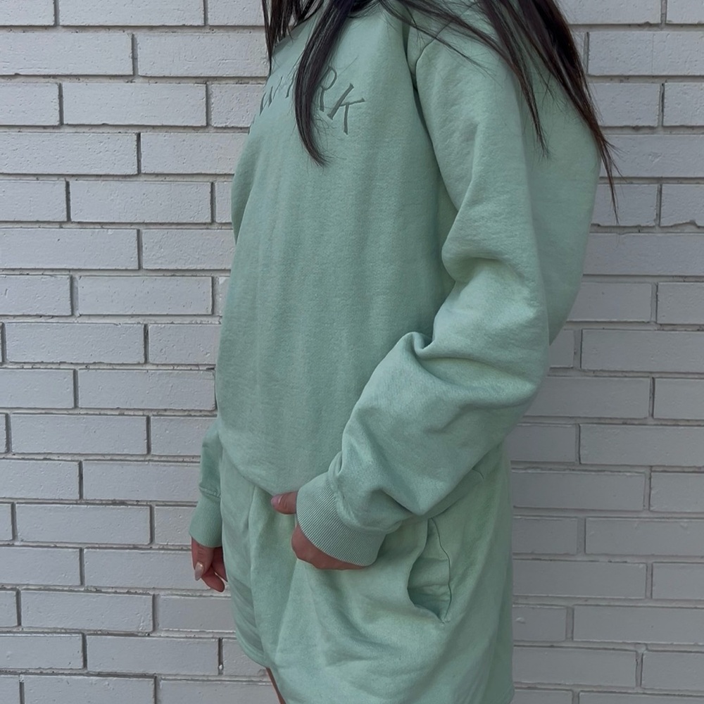 BA\A sweat set
